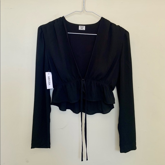 Sunday Best Kimberly Top size XS (Black) - Picture 1 of 4